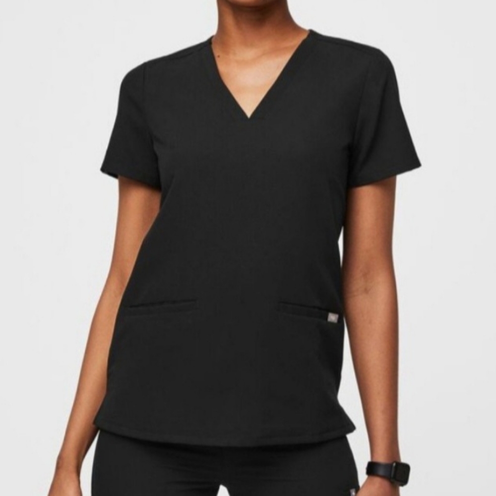 Figs Black Scrub Top